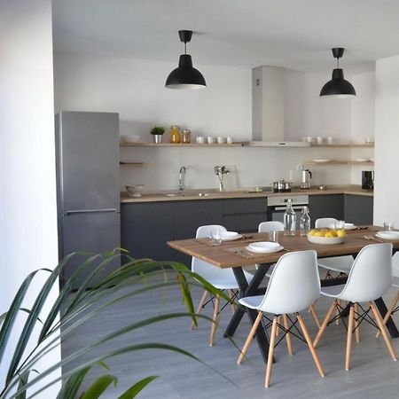 Os Faros Pisos Turisticos Apartman Arou Kültér fotó